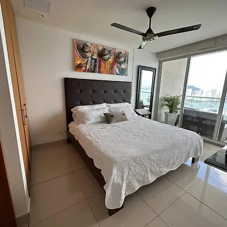 Apartamento Edificio H2 1603 *